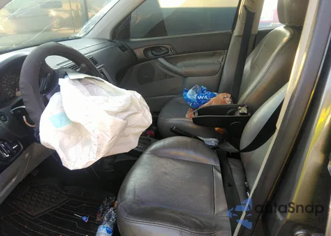 2005 Ford Focus Zx5 from USA, damaged, VIN 3FAFP37N15R145327